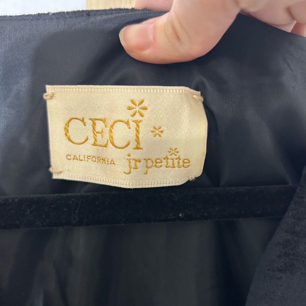 Vintage 60’s/70’s‎ Ceci California Jr. Petite Black Velvet Dress - Picture 5 of 5